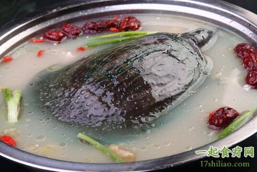 甲鱼汤的做法与功效